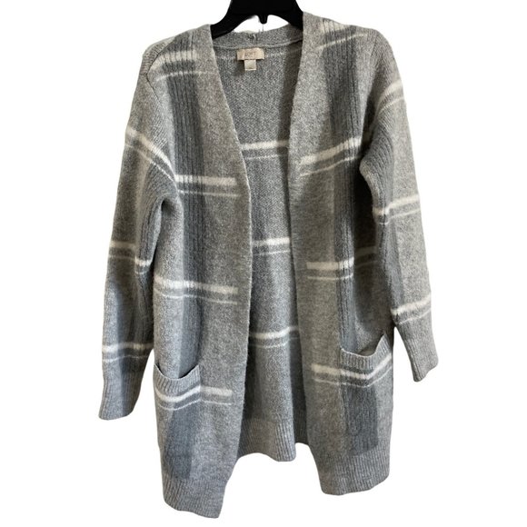 Loft Women's X-Small Grey White Stripe‎ Fuzzy Open Front Cardigan Oversized - Picture 1 of 7